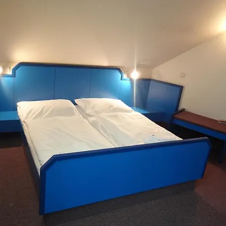 Na Ostrove Hotel Beroun (Central Bohemian)