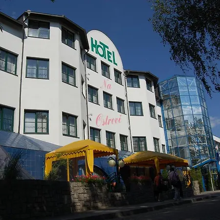 Na Ostrove Hotel