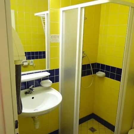 Na Ostrove Hotel Beroun (Central Bohemian)