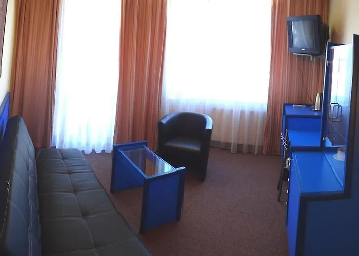 Na Ostrove Hotel