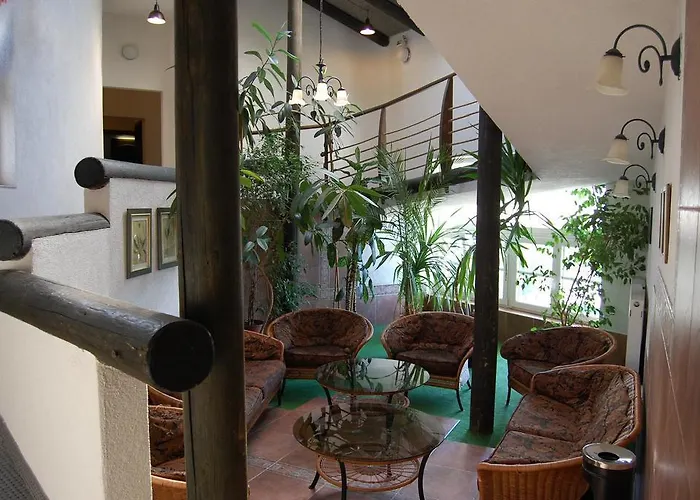 Hotel Na Ostrove