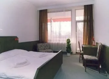 Na Ostrove Hotel
