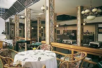 Hotel Na Ostrove